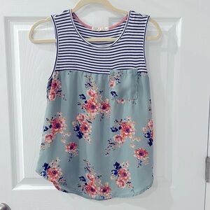 Rewind floral women’s size medium tank